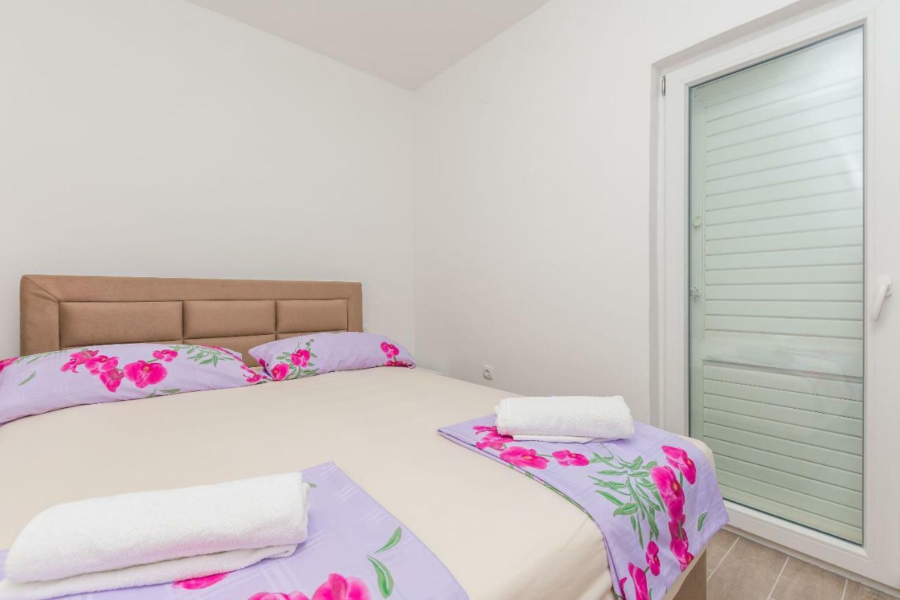Apartments Danolic 2 Pisak Exterior photo